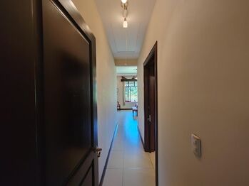 Se vende espaciosa casa con patio en condominio de Granadilla 25-251 in Granadilla, Curridabat, San José — $315,000 - Photo 4 of 22