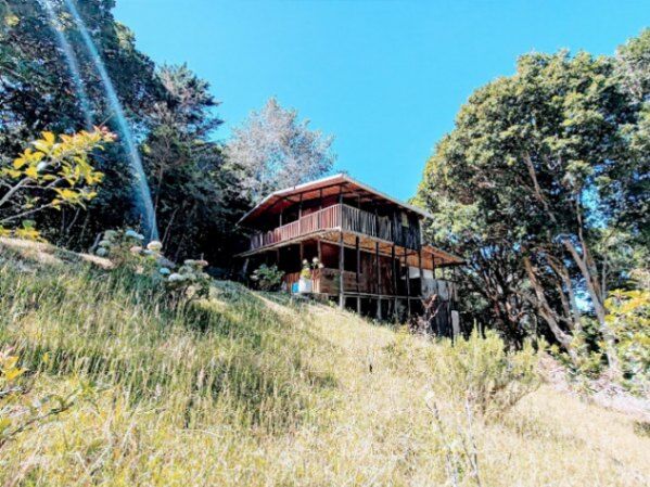 ✨ Preciosa Propiedad con Cabaña en El Cañón del Guarco 🌾 en San Isidro, El Guarco, Cartago — ₡ 57 500 000