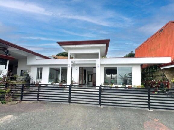 MLS-26-242 VENTA CASA SAN ANTONIO ESCAZU in San Antonio, Escazú, San José — $685,000