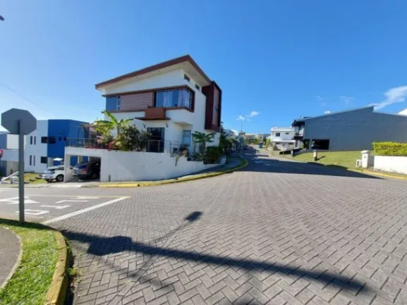 House for Rent in Ulloa, Heredia. RAH 26-1135 in Ulloa, Heredia — $2,150