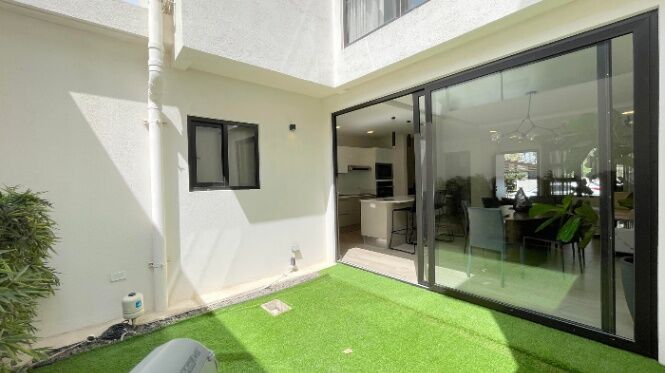 Alquiler de Casa en Santa Ana, San José. RAH 26-319 en Santa Ana, San José — $2,100 - Foto 2 de 20