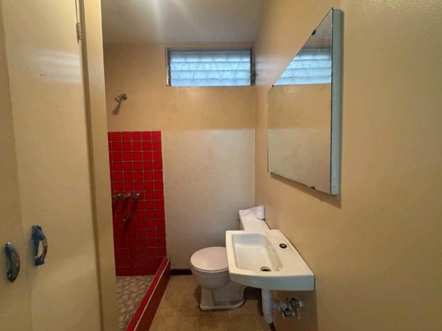 VIVE A LO GRANDE EN BARRIO ESCALANTE. in Carmen, San José — $2,400 - Photo 3 of 29