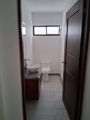 ALQUILER DE APARTAMENTO, SAN JOSÉ, SAN RAFAEL, MONTES DE OCA.  en San Rafael, Montes De Oca, San José — 475 000 ₡ - Foto 5 de 15