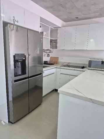 Apartamento Semi Amueblado en Alquiler en Khaya, Curridabat en Curridabat, San José — $1,000 - Foto 3 de 21