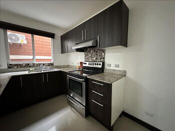 Apartamento en Alquiler Pozos, Santa Ana, San José