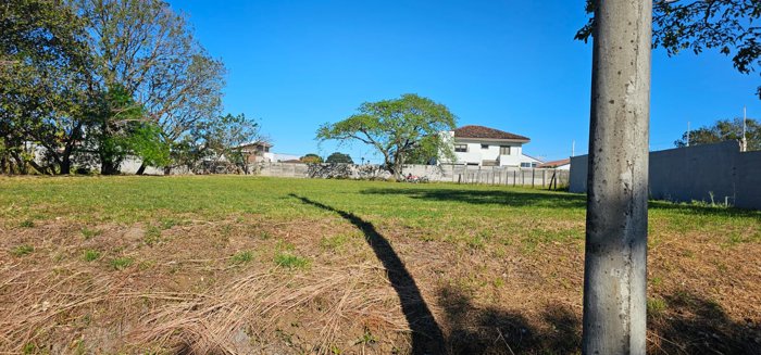 VENTA DE LOTE 1300mts, LA GUACIMA ABAJO, ALAJUELA. in Guácima, Alajuela — ₡ 85 000 000