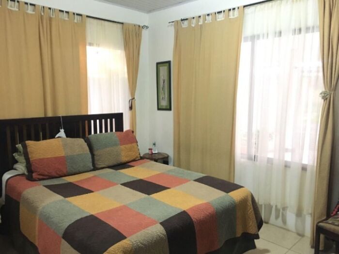 CASA EN VENTA, LIBERIA GUANACASTE,$200.000 COD# 23-900 en Liberia, Guanacaste — $200,000