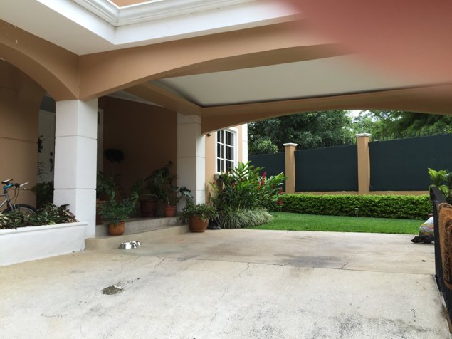 Venta o Alquiler Casa en Ayarco - Curridabat RG1244 in Curridabat, San José — $3,500 - Photo 2 of 11
