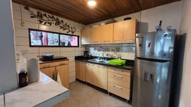 Casa en venta en Concepción de Tres Ríos 1 nivel segura y excelente ubicación #26-1892 GS en Concepción, La Unión, Cartago — $104,000