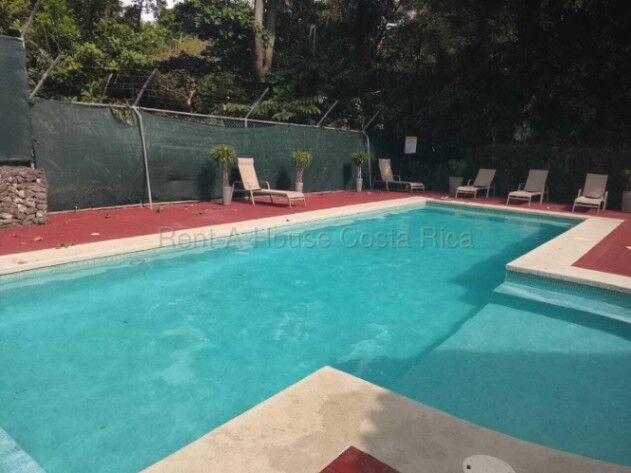 Venta | Hermoso apartamento de 3 habitaciones en San José #27-84 GS en Uruca, San José — $150,000