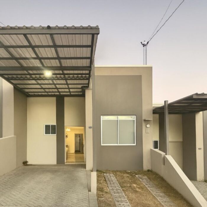 Venta de Casa en Condominio Akari en Alajuela 26-1400 in San Antonio, Alajuela — ₡ 69 000 000