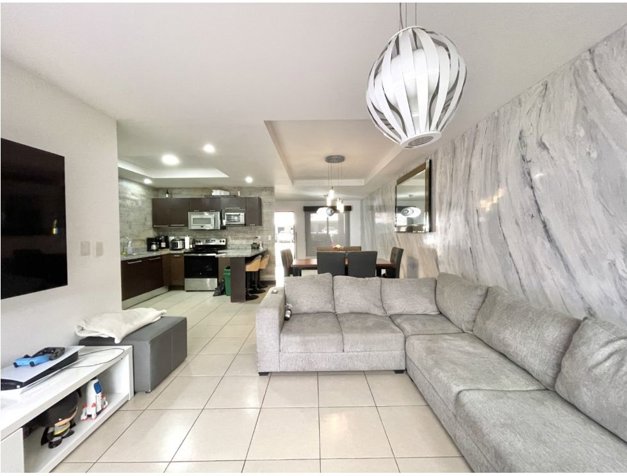 ALQUILER DE CASA EN CONDOMINIO ESCAZÚ. in Escazú, San José — $2,300