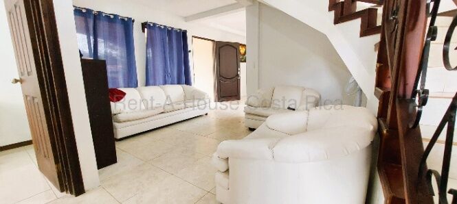 Se vende casa en Mercedes Sur Puriscal 27-1 en Mercedes Sur, Puriscal, San José — $350,000