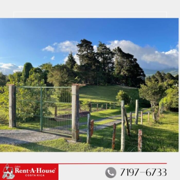 Unique Opportunity in San Jerónimo de Moravia – Beautiful 46,273 m² Property for Sale en San Jerónimo, Moravia, San José — $1,150,000