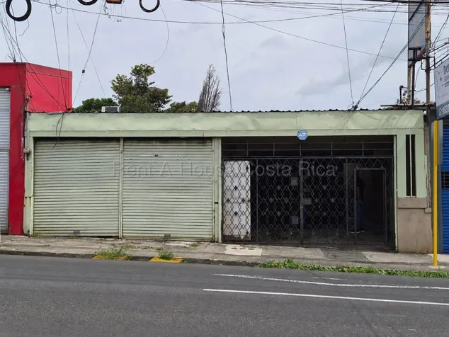 Venta de Local Comercial en Tibás-San Juan. RAH 27-339 INVERSIÓN en San Juan, Tibás, San José — ₡ 180 000 000
