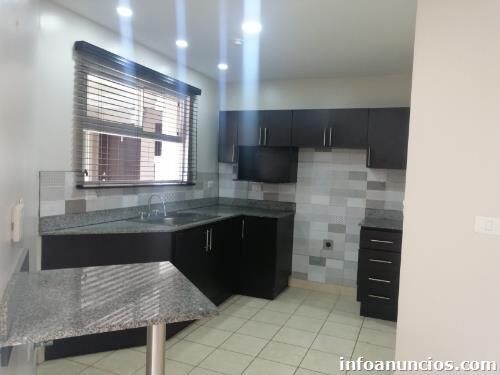 SE ALQUILA PRECIOSO APARTAMENTO EN SAN FRANCISCO DE HEREDIA  en San Francisco, Heredia — $850
