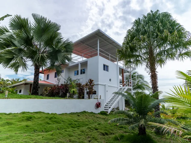 Espectacular Residencia con Vista Panorámica al Océano in Cóbano, Puntarenas — $1,300,000