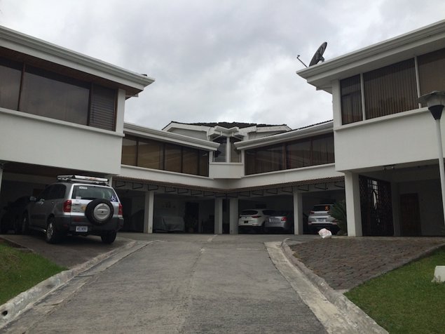 VENTA CASA OPORTUNIDAD BARRIO DENT, SAN JOSE, SAN PEDRO in San Pedro, Montes De Oca, San José — $250,000