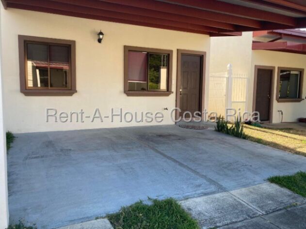 Alquiler Casa Alajuela la Guacima 26-1420 in Guácima, Alajuela — $1,000