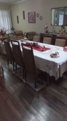 BELLA Y ÚTIL PROPIEDAD EN PASEO COLÓN.  en Merced, San José — $330,000