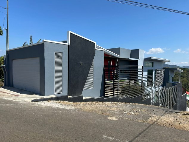 VENTA DE CASA, ALAJUELA, SAN RAMON, CONCEPCION en Concepción, San Ramón, Alajuela — ₡ 150 000 000