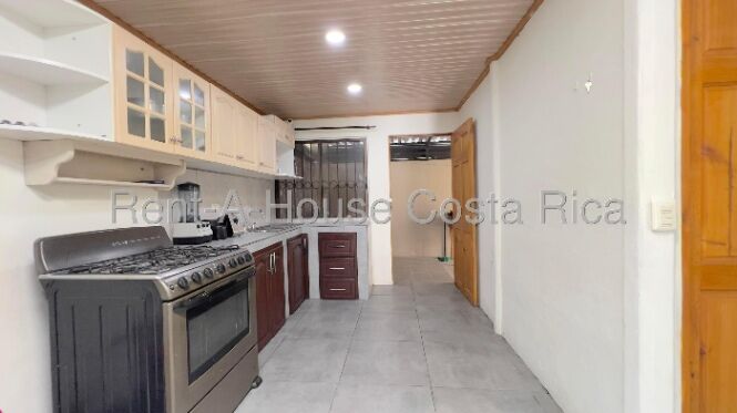 Venta Casa Santa Ana Centro 26-1478 in Santa Ana, San José — $272,000