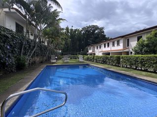 Exclusivo Townhouse en Venta en Pozos de Santa Ana, Costa Rica. in Pozos, Santa Ana, San José — $215,000 - Photo 2 of 37