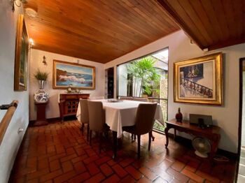 Casa con Amplio Jardín y Terraza en Escazú #25-1835 GS en San Rafael, Escazú, San José — $800,000 - Foto 4 de 13
