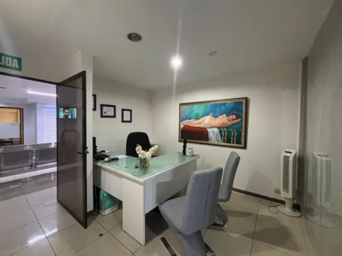 Se vende espacioso local comercial en Hospital San José 25-1611 en Hospital, San José — $197,000