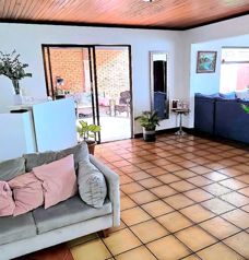 Alquiler de casa en Escazú con uso de suelo mixto. in San Rafael, Escazú, San José — 875 000 ₡ - Photo 5 of 29