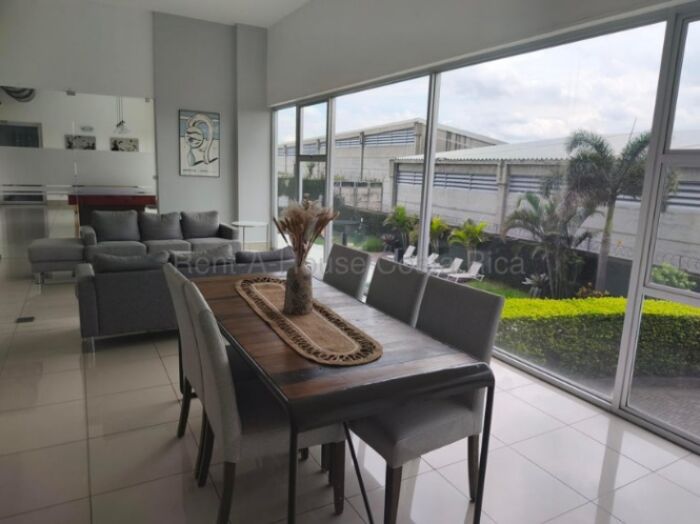 Venta de Apartamento en Ulloa-Heredia. RAH 27-36 PISO 8 en Ulloa, Heredia — $115,000