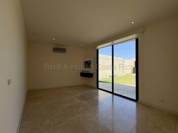 Alquiler de Casa en Pozos de Santa Ana. RAH 26-1654 en Pozos, Santa Ana, San José — $3,500 - Foto 4 de 10