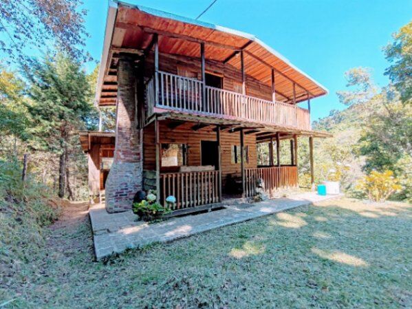 ✨ Preciosa Propiedad con Cabaña en El Cañón del Guarco 🌾 en San Isidro, El Guarco, Cartago — ₡ 57 500 000