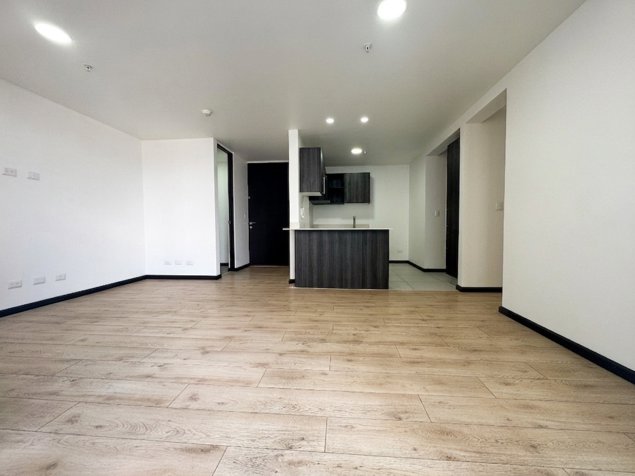 Alquiler de Apartamento Sabana Sur Torre Ambar en Mata Redonda, San José — ₡ 640 000 - Foto 2 de 13