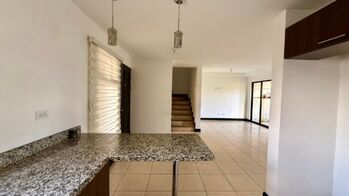CASA EN VENTA, MORAVIA $200.000 COD#26-1293 in La Trinidad, Moravia, San José — $200,000 - Photo 4 of 16