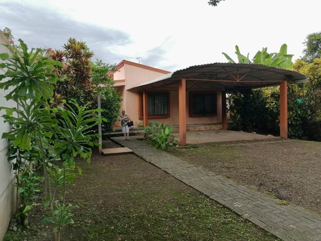 Venta de casa Playa Tivives, Puntarenas en Tárcoles, Garabito, Puntarenas — ₡ 79 000 000 - Foto 2 de 28