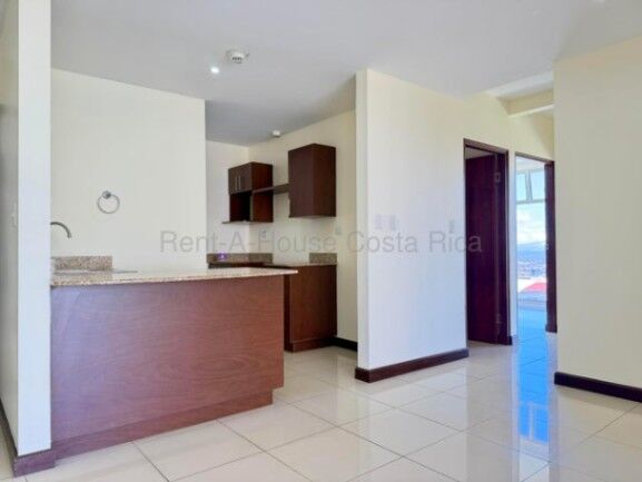 SE VENDE APARTAMENTO ULLOA DE HEREDIA in Ulloa, Heredia — ₡ 65 000 000