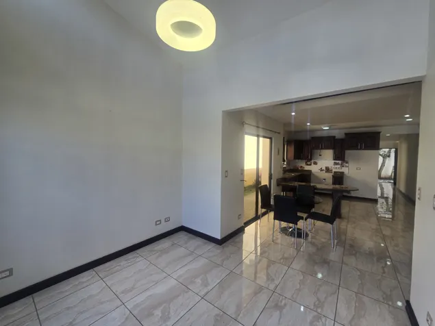 Venta casa de 1 planta en Omega, La Unión (JK CZ) in San Diego, La Unión, Cartago — ₡ 110 000 000 - Photo 3 of 28