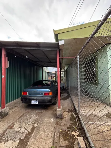 PROPERTY FOR MULTIPLE INVESTMENT OPPORTUNITIES IN SAN JOSE in Desamparados, San José — ₡ 400 000 000 - Photo 2 of 9
