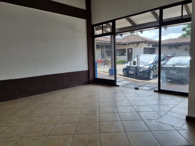 Local en Alquiler, en Santo Domingo de Heredia, PJG7166485 en Santo Domingo, Heredia — $1,500 - Foto 2 de 31