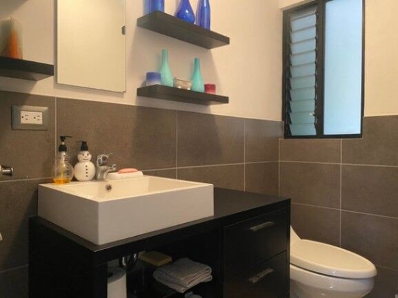 Venta de Casa en Escazú, San José. RAH 26-478 in Escazú, San José — $340,000