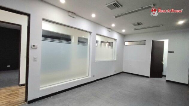 Alquiler de local comercial en San Jose el Carmen 26-654 in Carmen, San José — $3,200