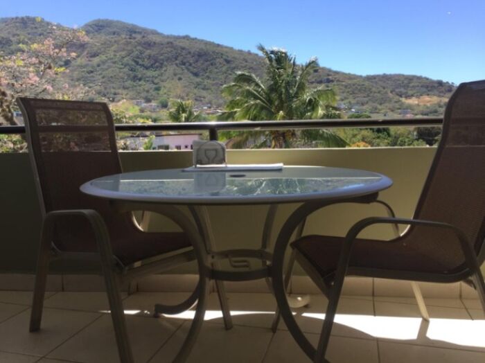 APARTAMENTO EN VENTA, SANTA ANA, $145.000 COD# 25-1471 en Santa Ana, San José — $145,000