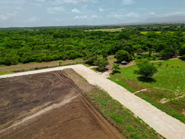 QUINTAS EN VENTA EN PROY. CASCADA LLANOS DEL CORTEZ BAGACES GTE en Bagaces, Guanacaste — ₡ 25 000 000 - Foto 3 de 31