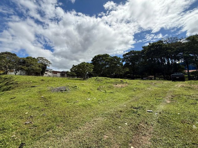 Venta de terreno en San Pedro, Montes de Oca en San Pedro, Montes De Oca, San José — $4,200,000 - Foto 3 de 4