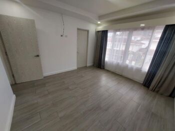 Venta de Casa Moderna en Mora-Colón, San José. in Colón, Mora, San José — $218,000 - Photo 5 of 20