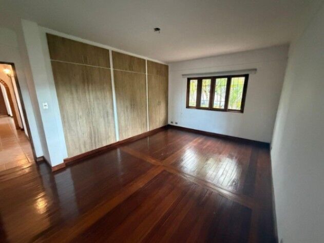 Apartamento en Alquiler Tipo Casa en Condominio Íntimo  en San Rafael, Escazú, San José — $1,800
