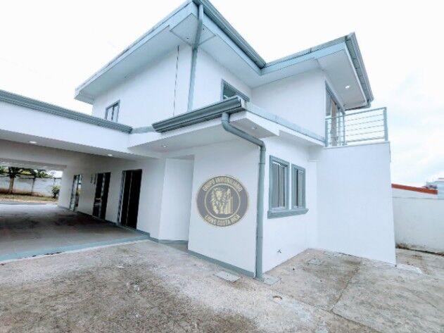 🌺🦩 Hermosa y Amplia Casa en Condominio Paso de los Estudiantes en Loyola Taras de Cartago 🌺🦩 in San Nicolás, Cartago — ₡ 135 000 000