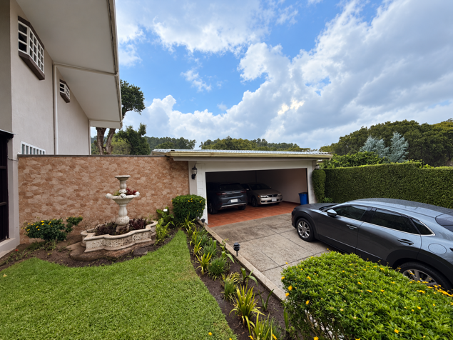 Sale - Villa Silvanna, El Tirol, San Rafael de Heredia in San Rafael, Heredia — $775,000 - Photo 3 of 35