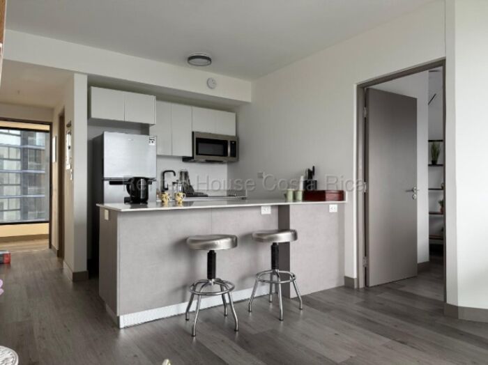 Apartamento moderno en venta en Barrio Escalante #26-1553 GS in Carmen, San José — $205,000